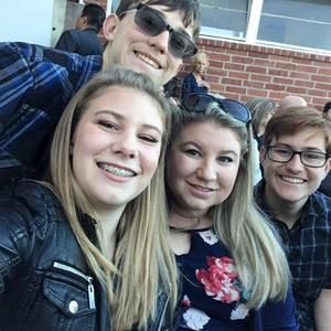 Meet your Posher, Sally